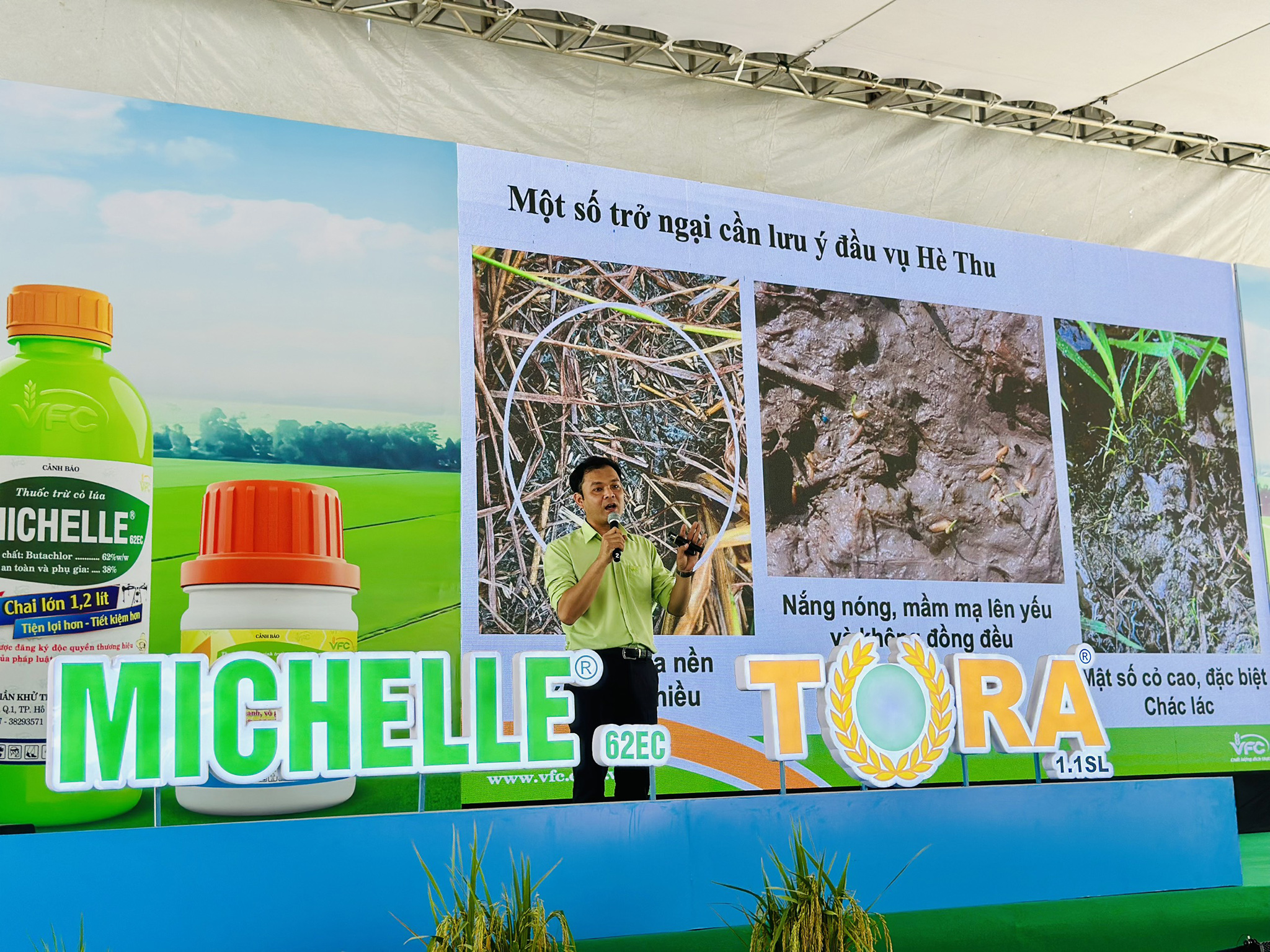 z5261655883041_4655b2d3d0f22b3380c71a21814fb6c2