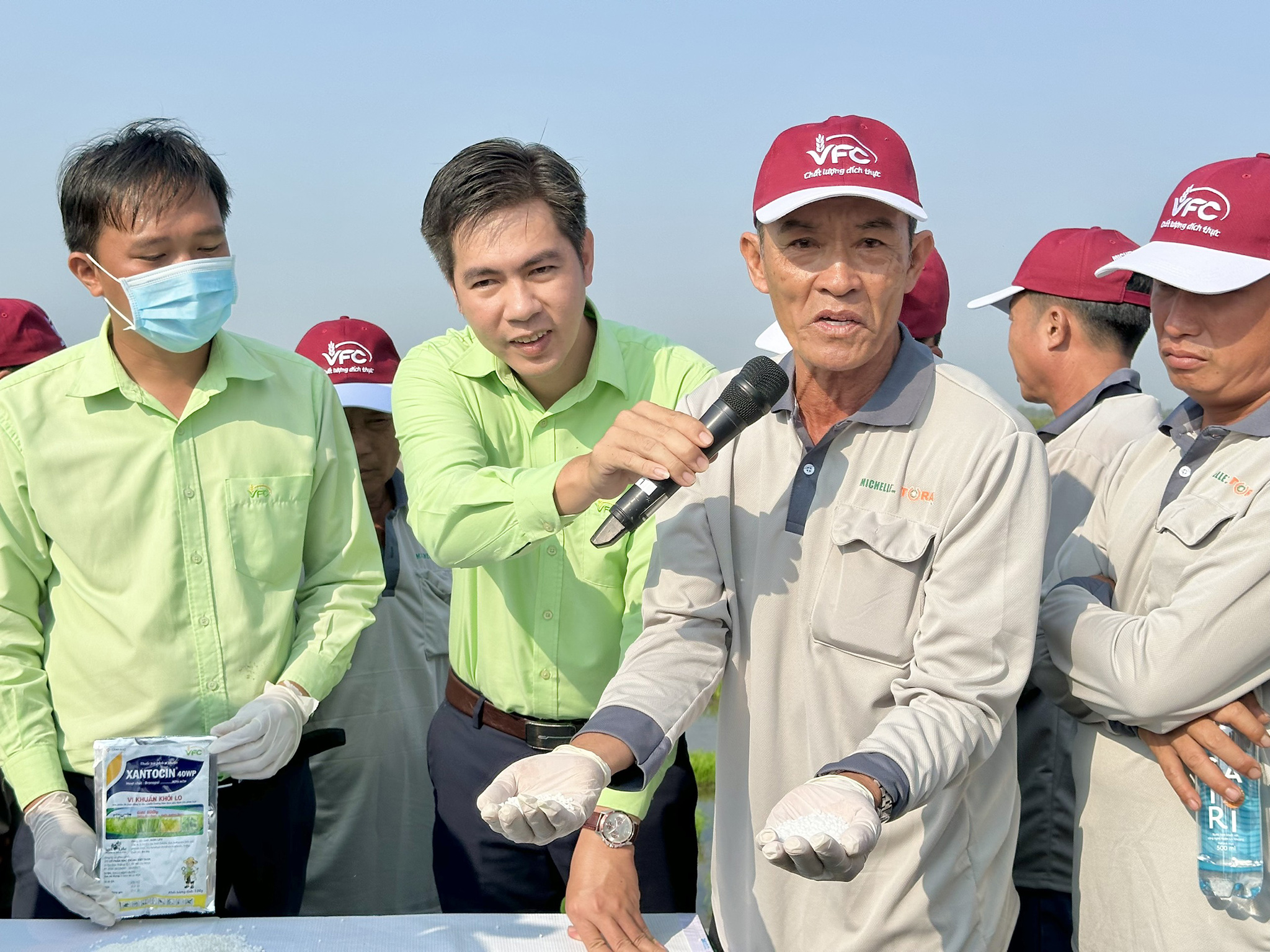 z5268097745146_50531ec95a11571f74826980e937f0b3