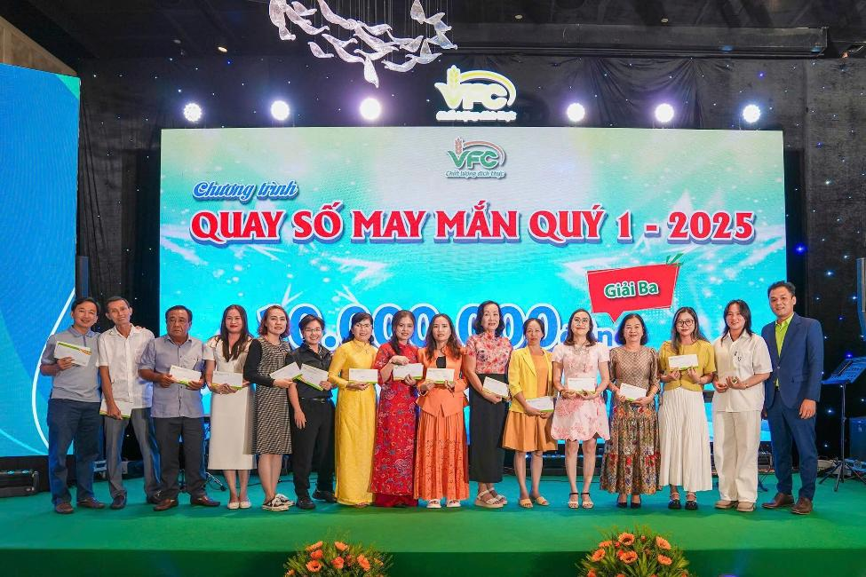 1f8ddb81ed804a53bb5185739537b0dc