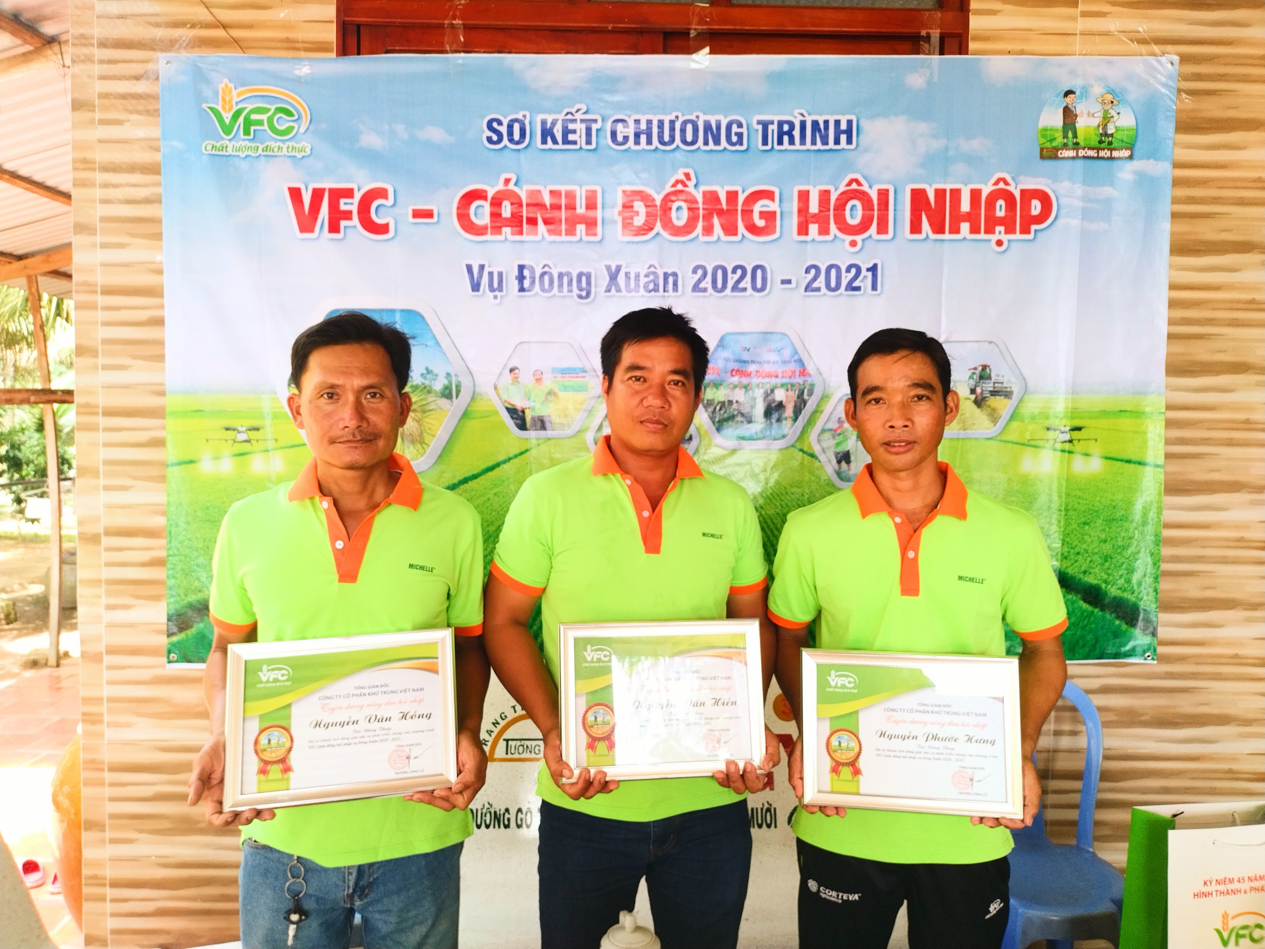 2fd3981c4245b61bef54