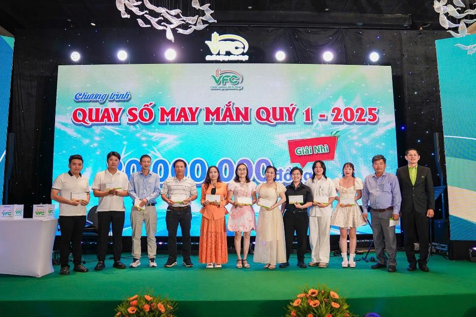 7d723c5ae4924228b9863d1551bae34f