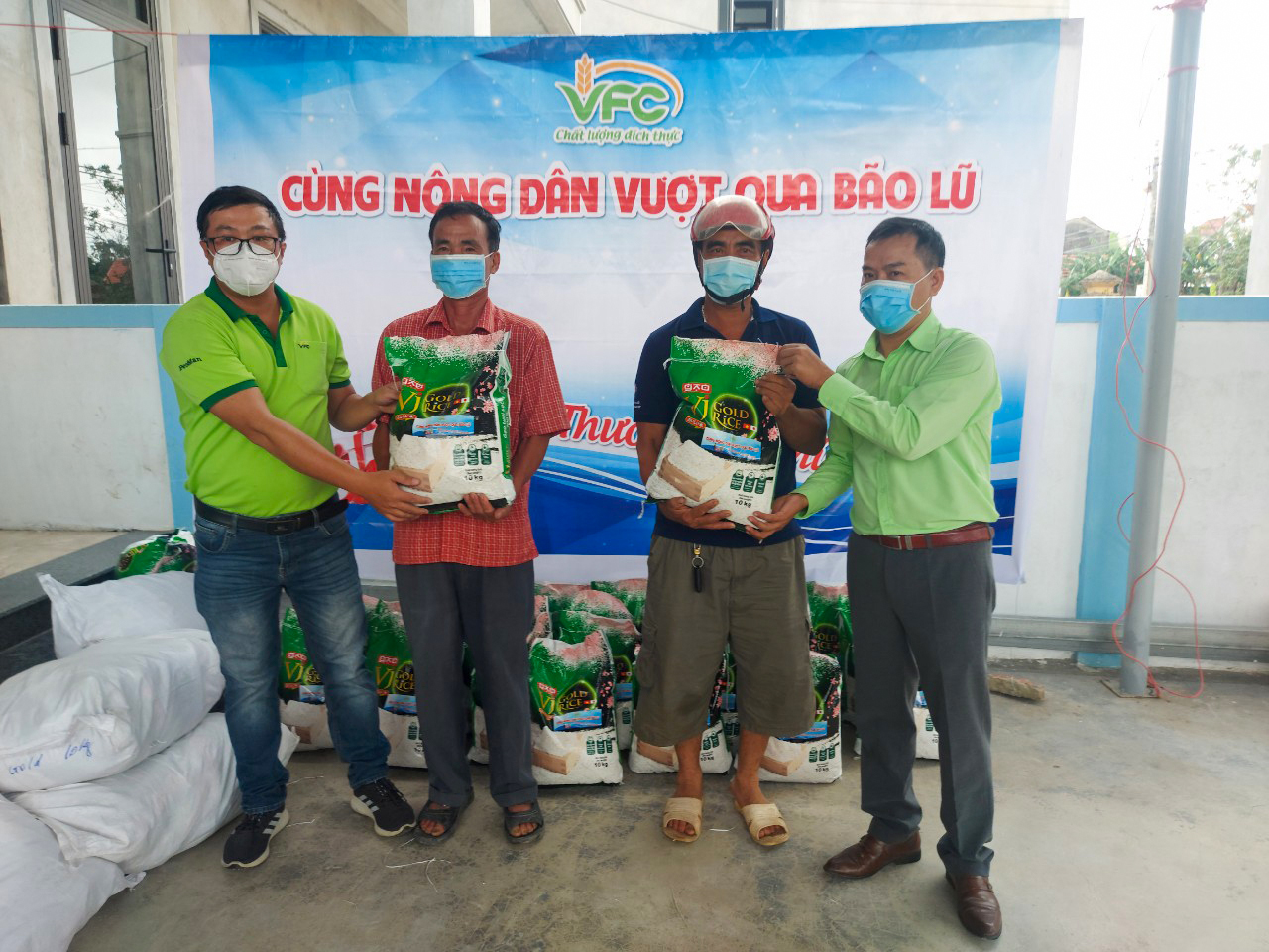 z2959204081726_b587267e00406ed63f222558e9cb6478