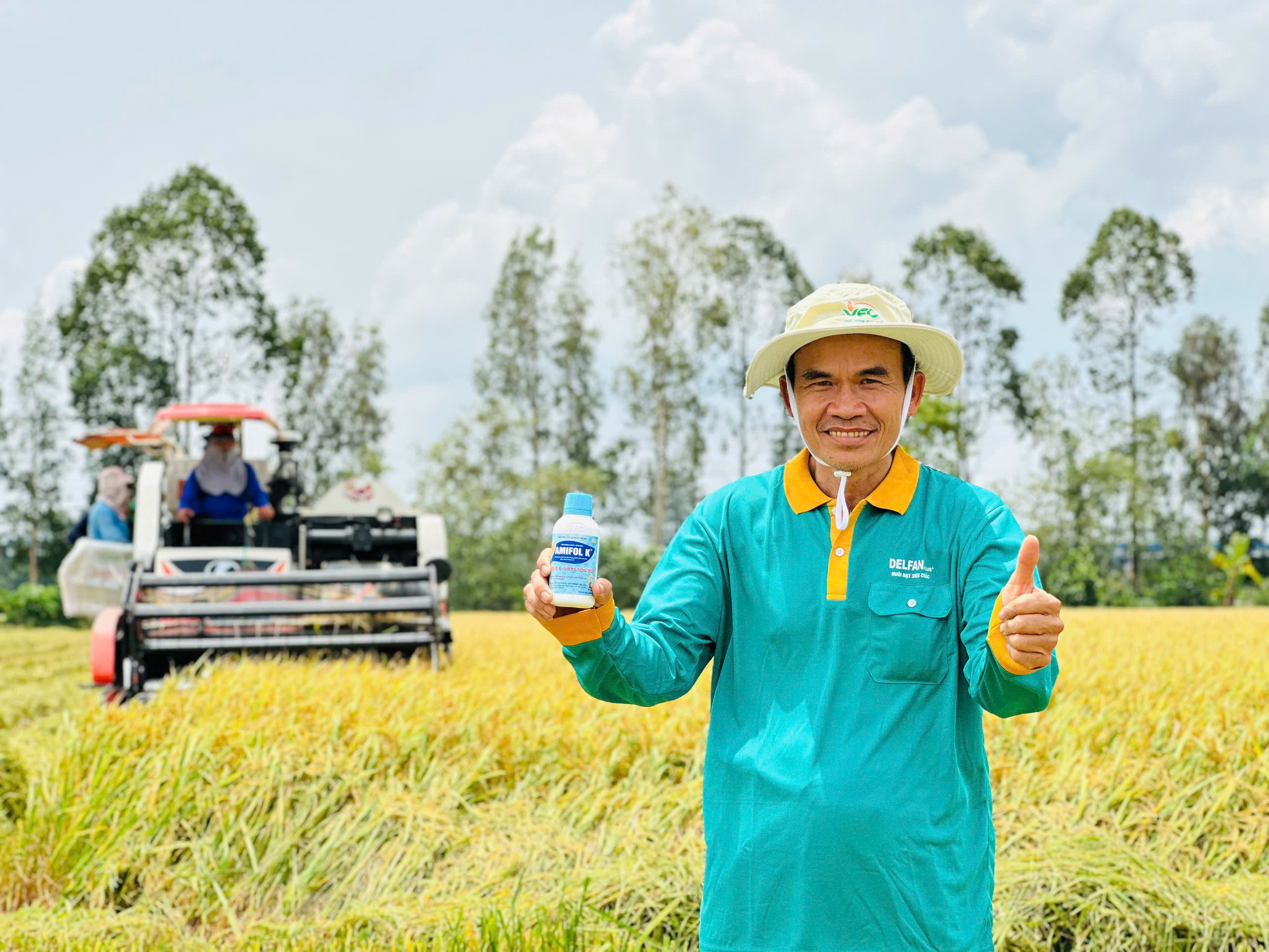 nong-dan-cung-sp-vfc (38)