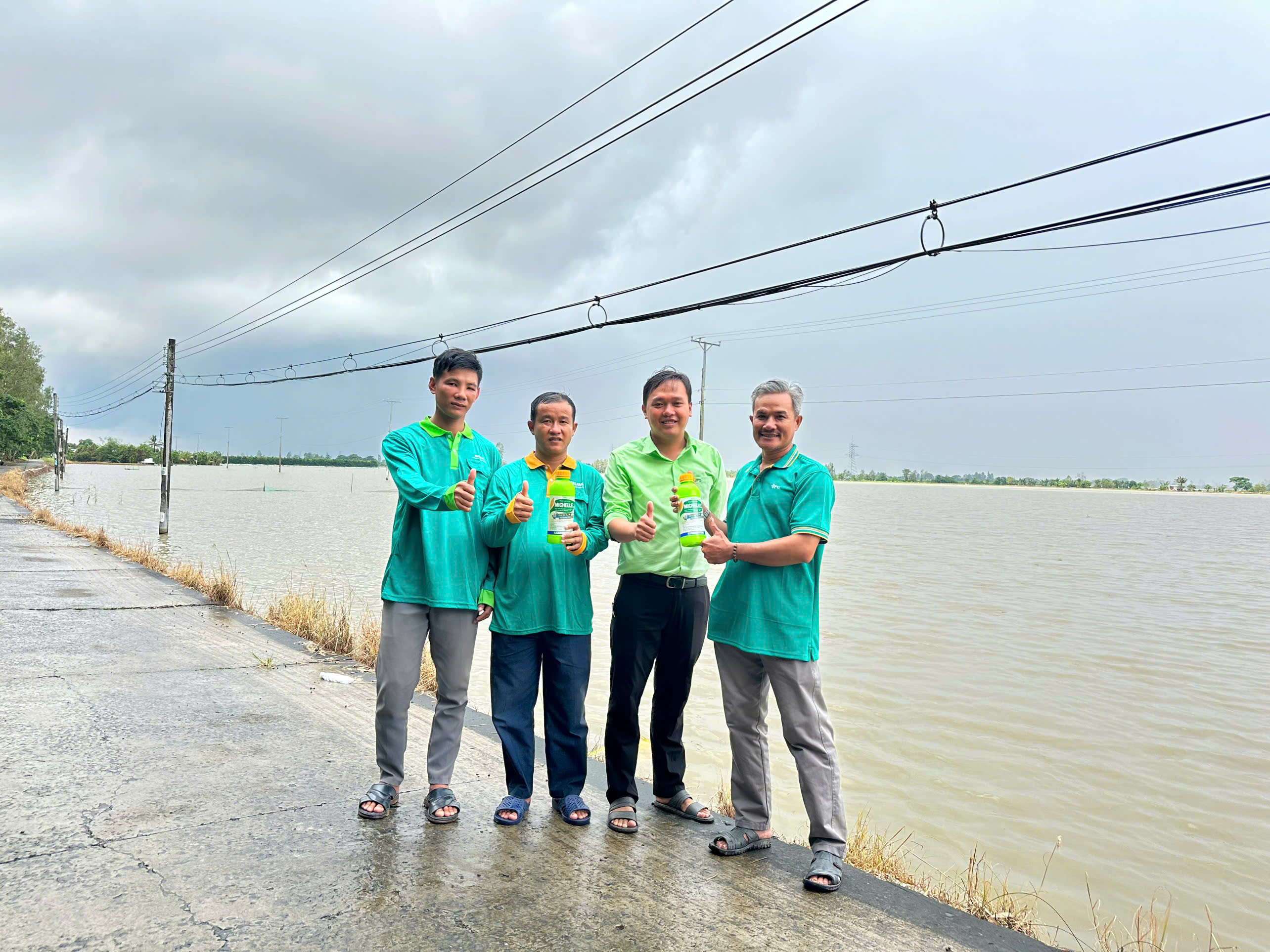 nong-dan-cung-sp-vfc (49)