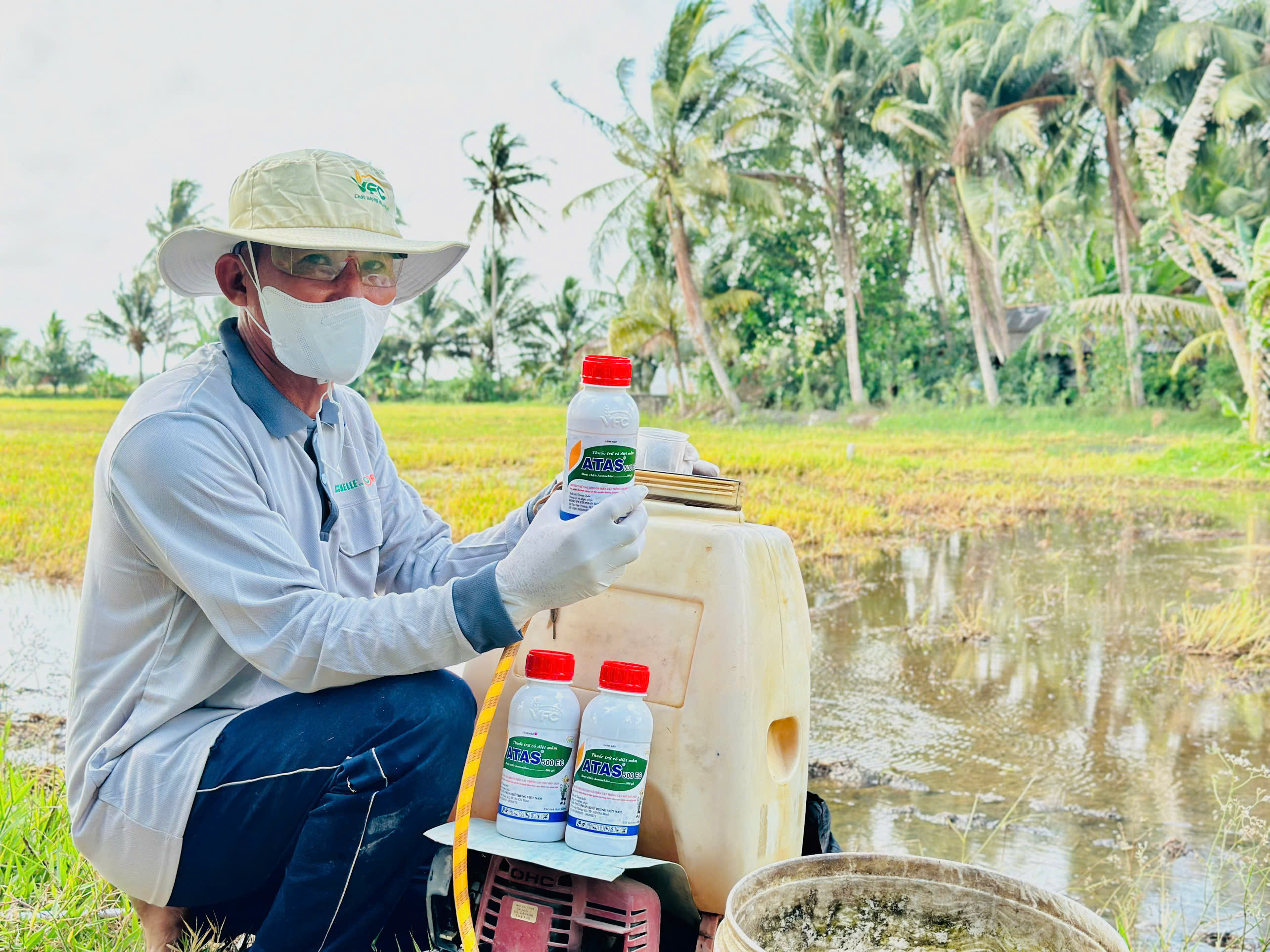 nong-dan-cung-sp-vfc (6)