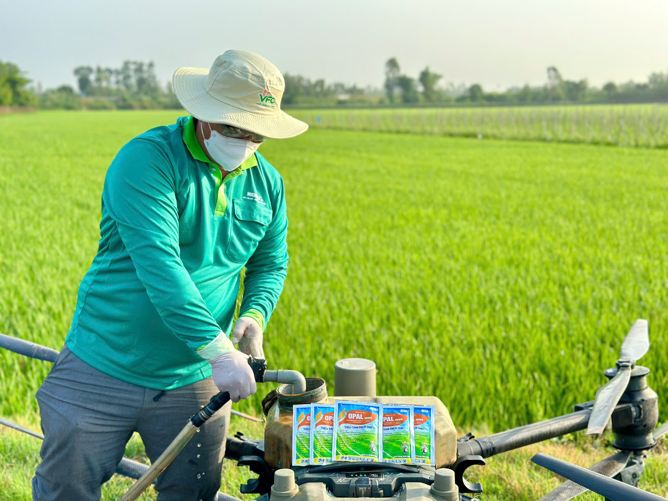 nong-dan-cung-sp-vfc (7)