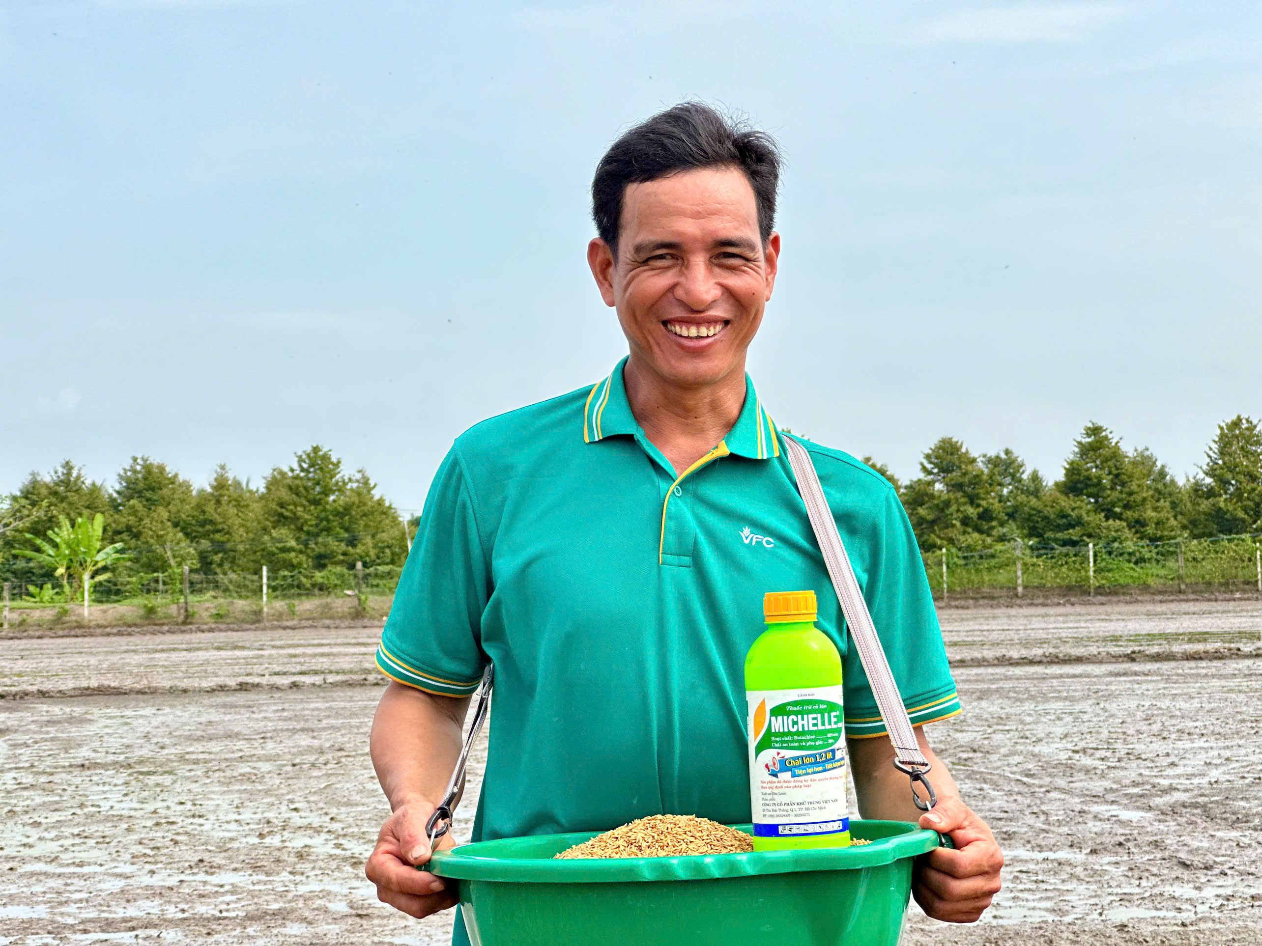 nong-dan-hoi-nhap (1)