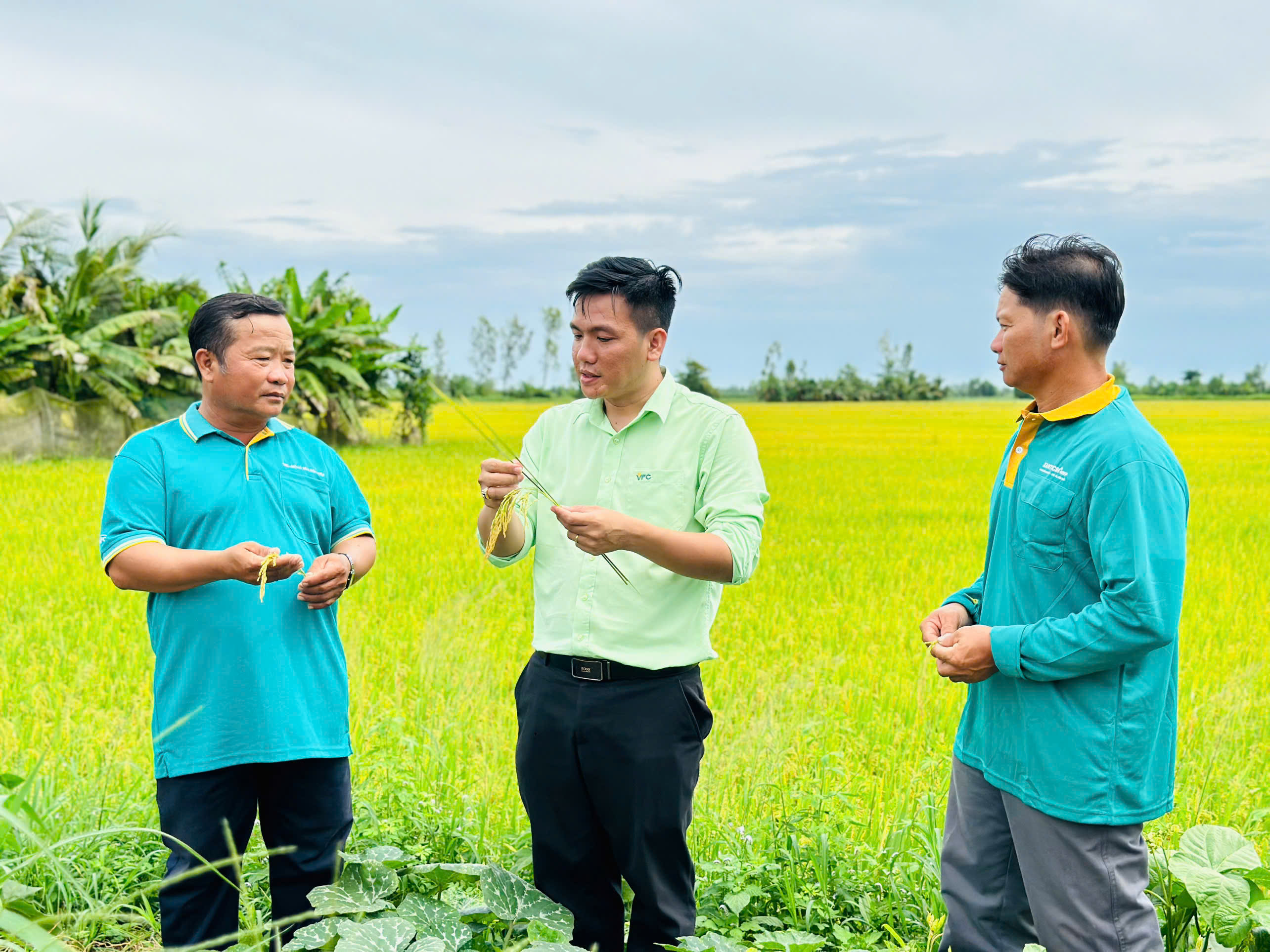 nong-dan-hoi-nhap (2)