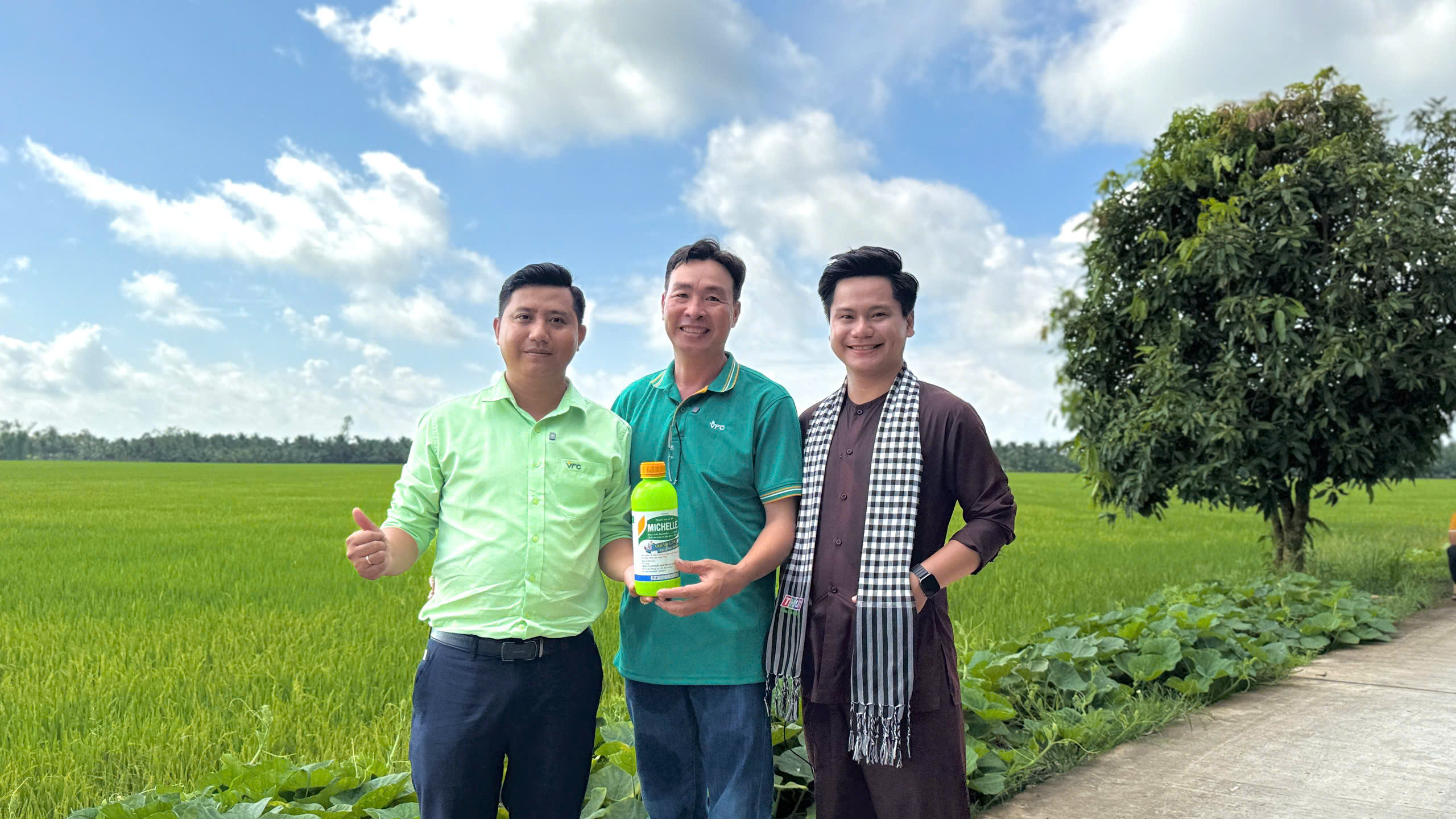 nong-dan-hoi-nhap (23)