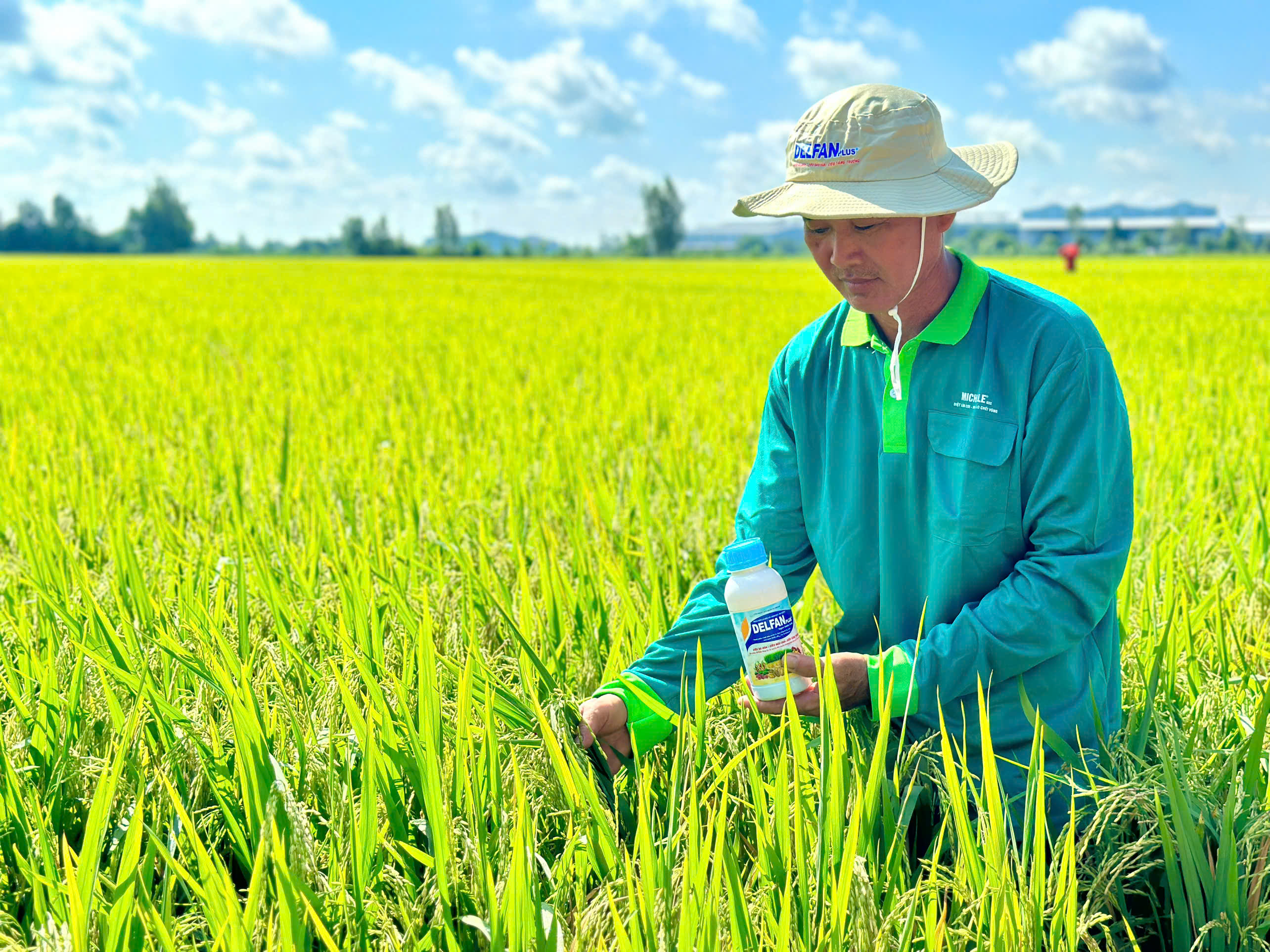 nong-dan-hoi-nhap (31)