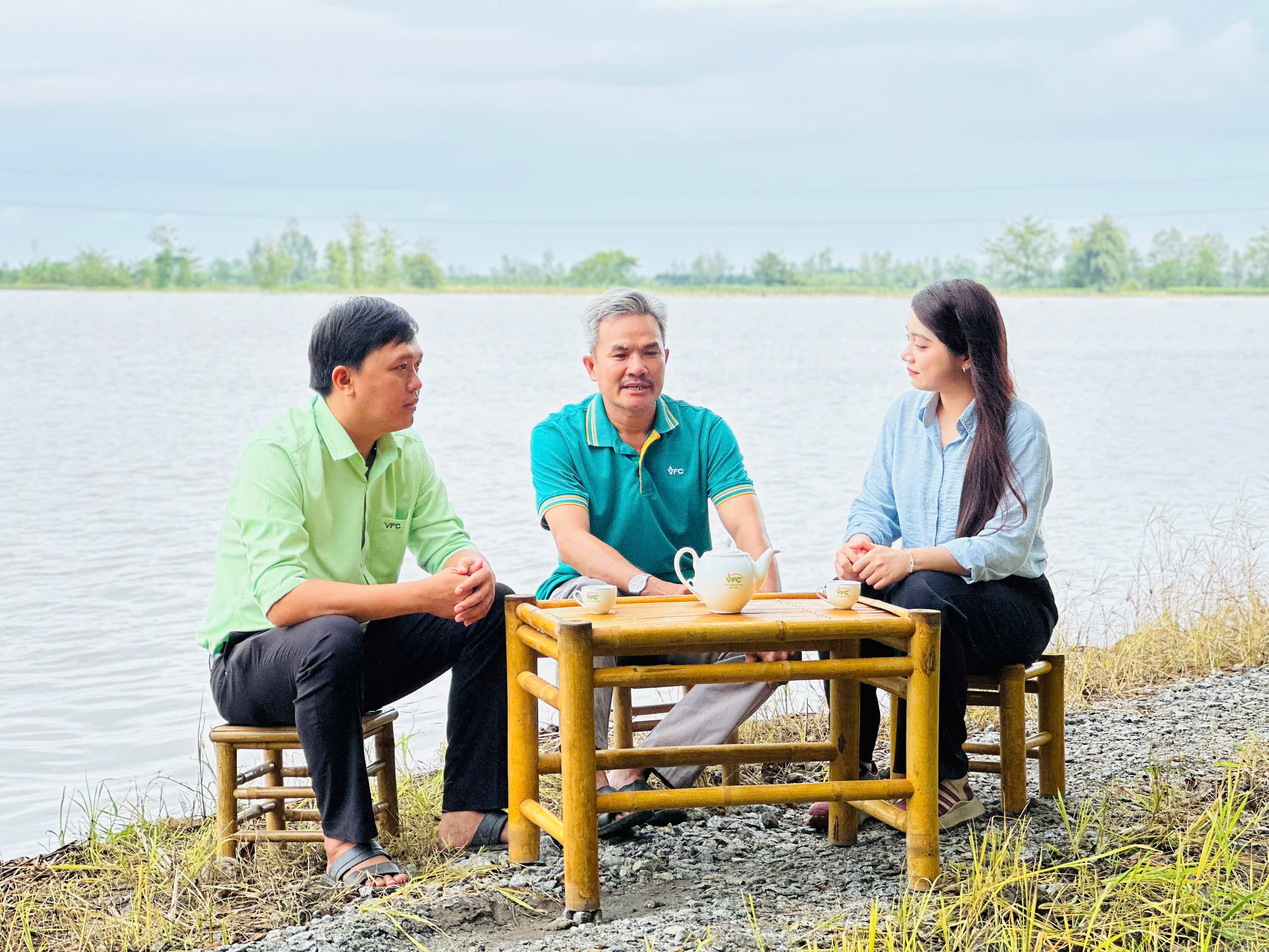 nong-dan-hoi-nhap (49)